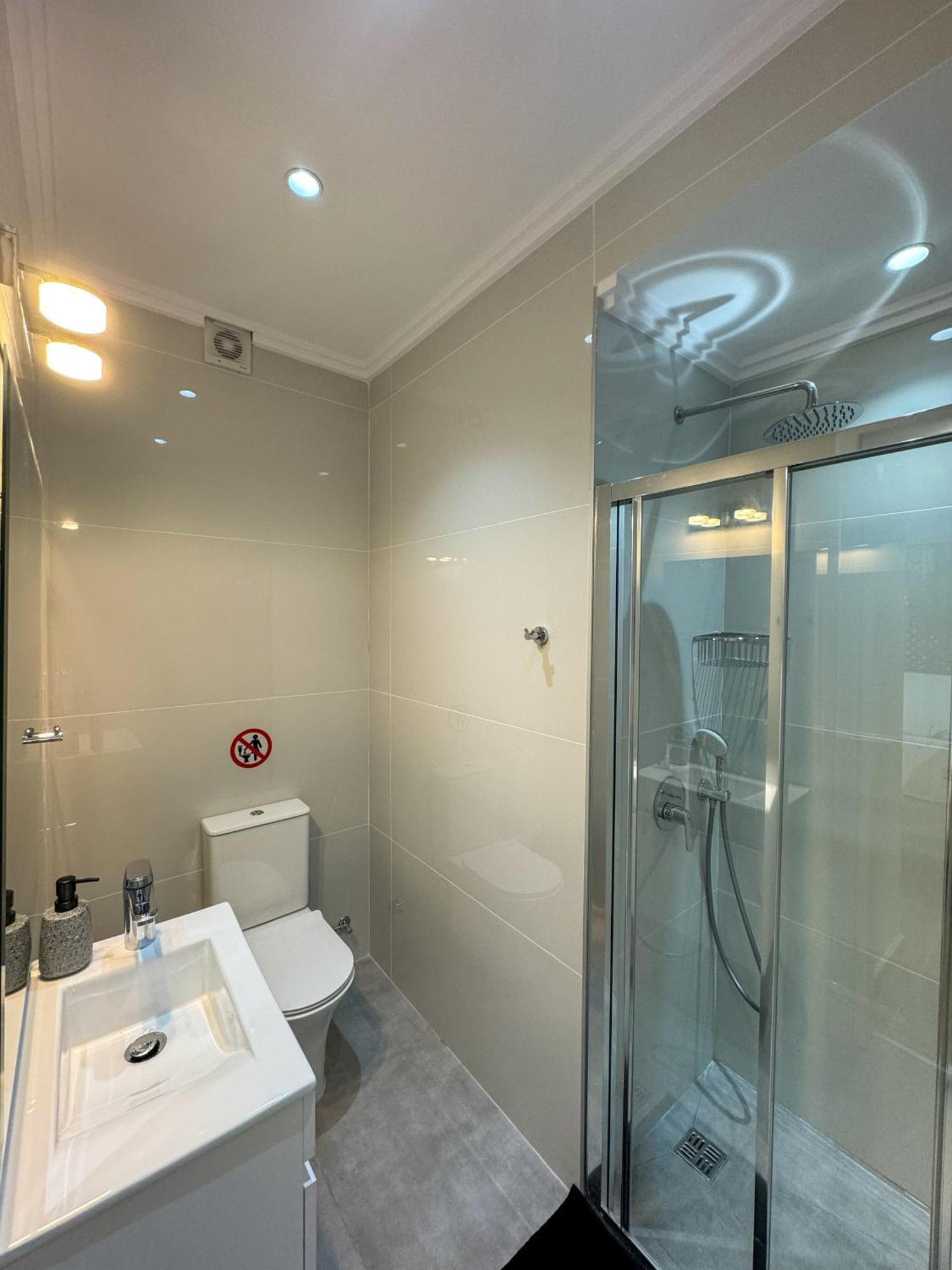 Modern 2br With Pool, Veranda & Garden In Pafos